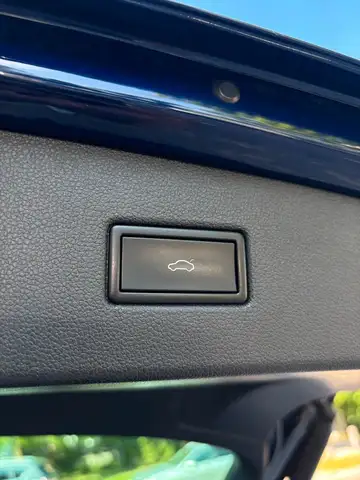 Volkswagen Tiguan view 30