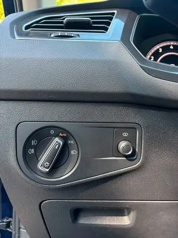 Volkswagen Tiguan view 23