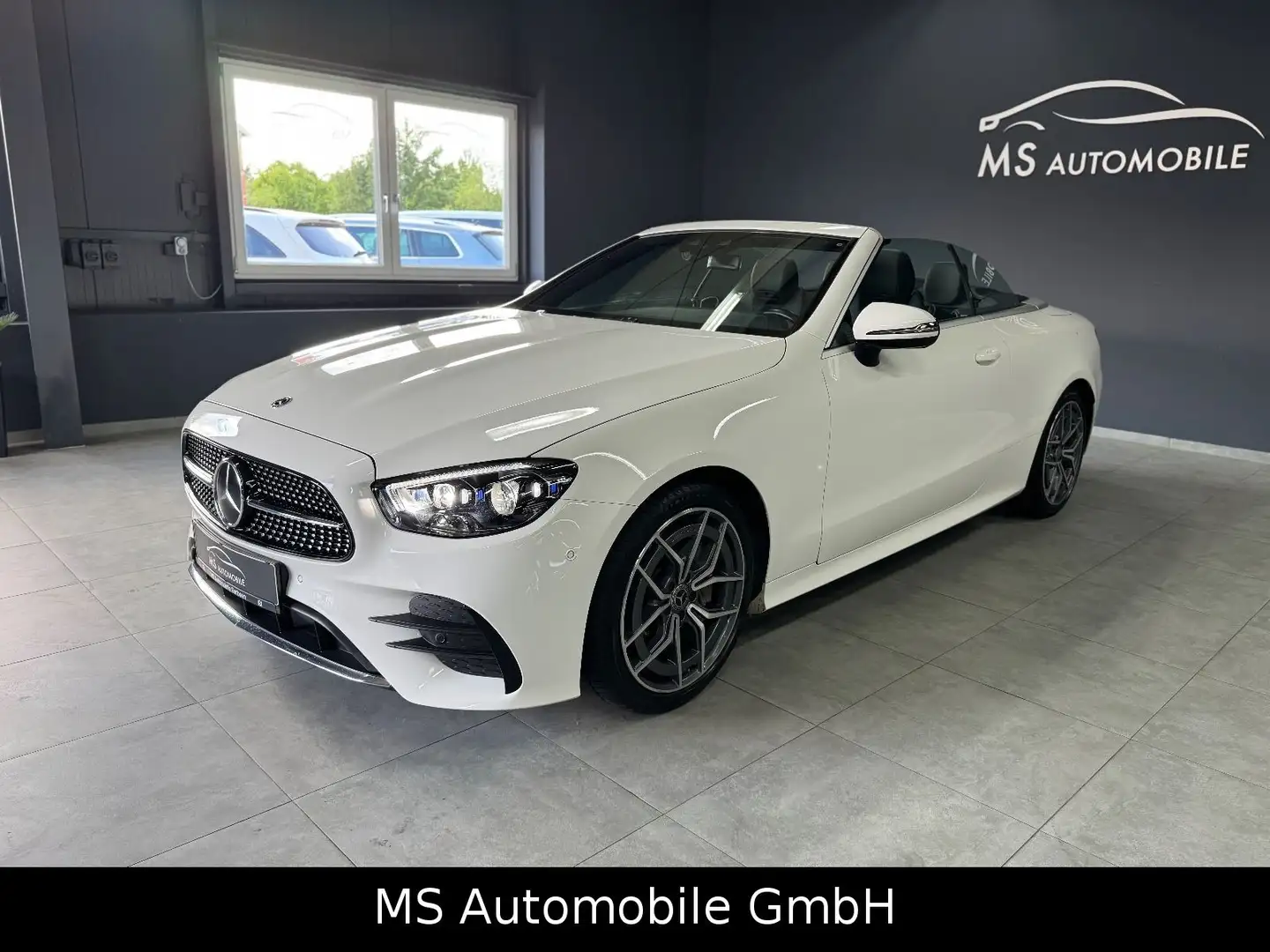 Mercedes-Benz E 200 E -Klasse Cabrio AMG Line MBUX Mopf Bianco - 2