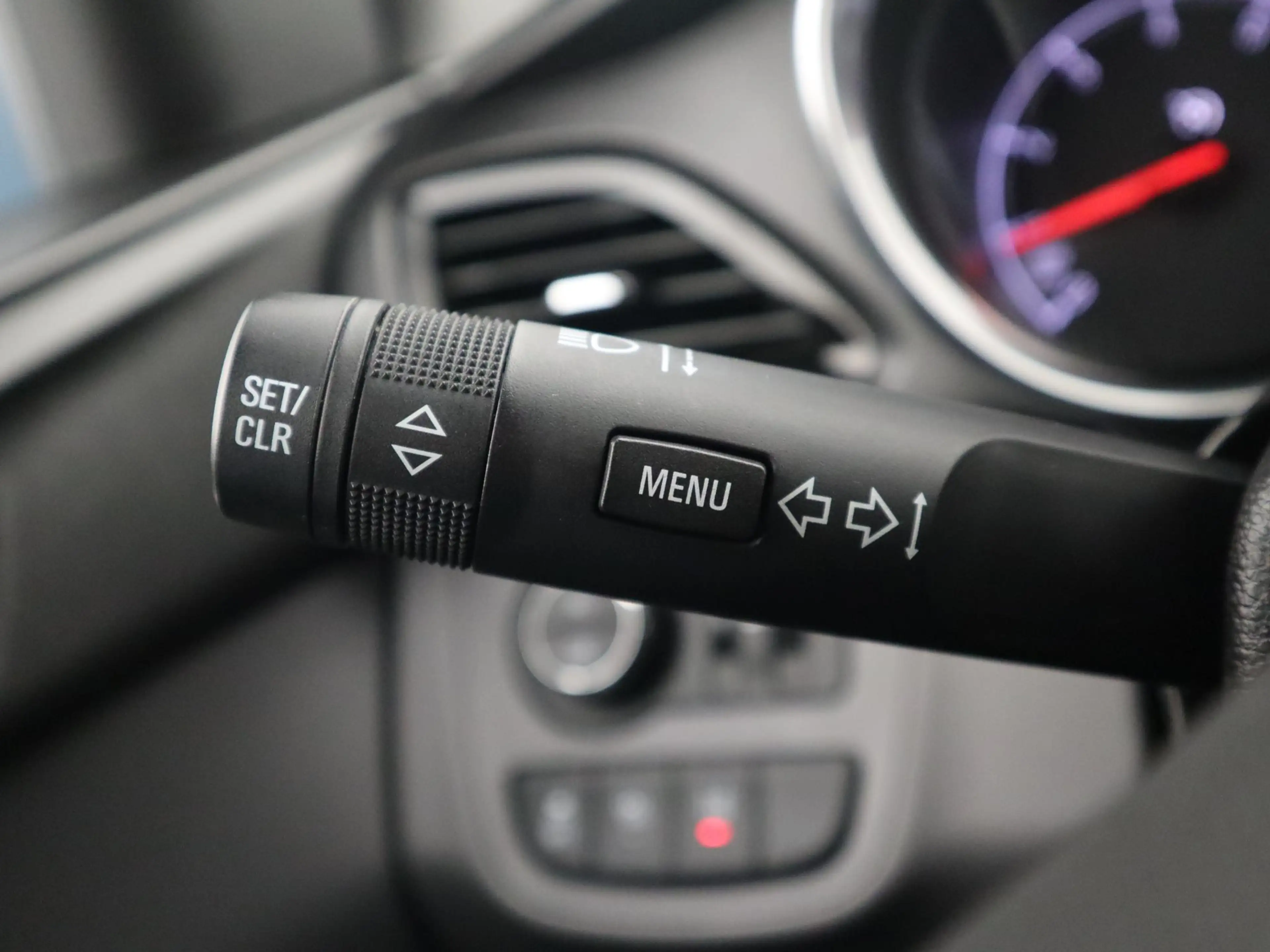 Opel Karl 1.0 ecoFLEX Cosmo STOELVERW / STUURVERW / CLIMA / — photo 32