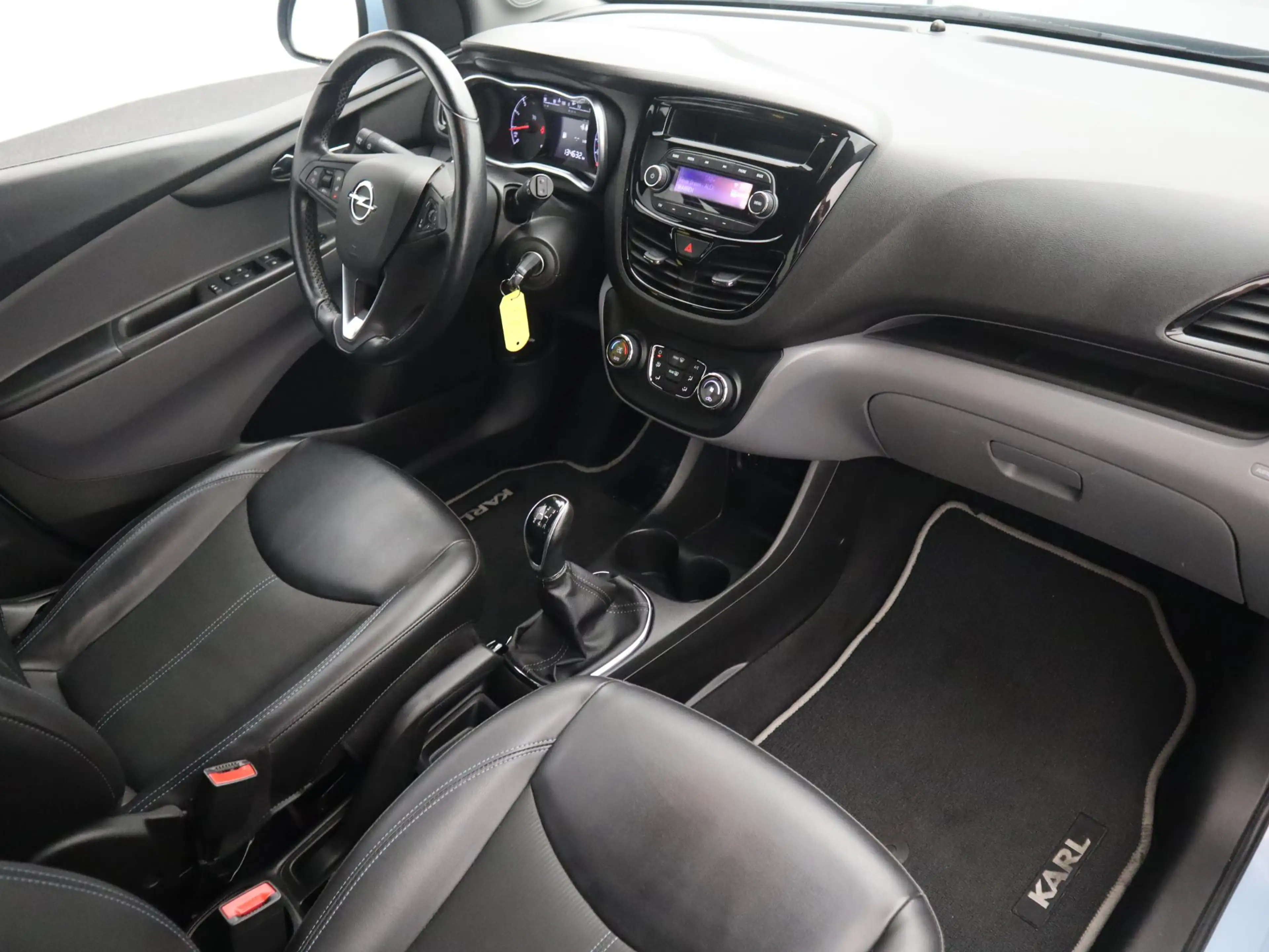 Opel Karl 1.0 ecoFLEX Cosmo STOELVERW / STUURVERW / CLIMA / — photo 37