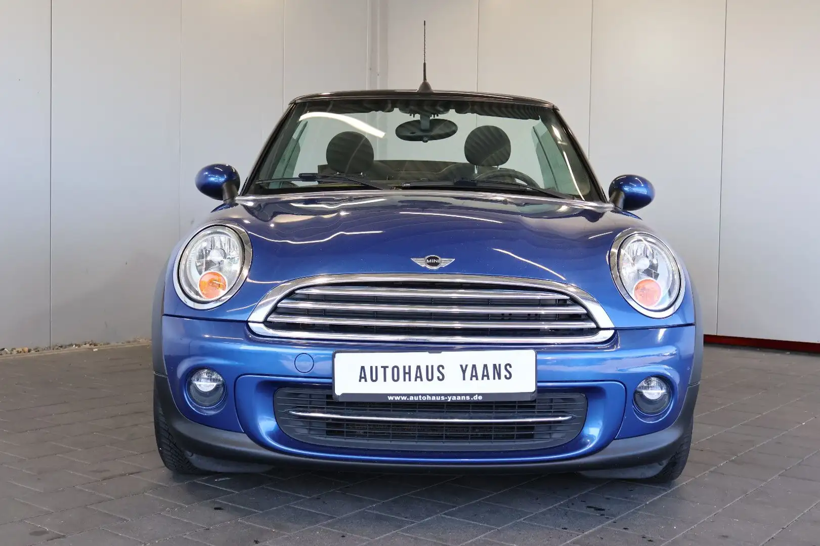 MINI Cooper 1.6 Cabrio PDC+ISOFIX+KLIMA+ALU Blau - 2