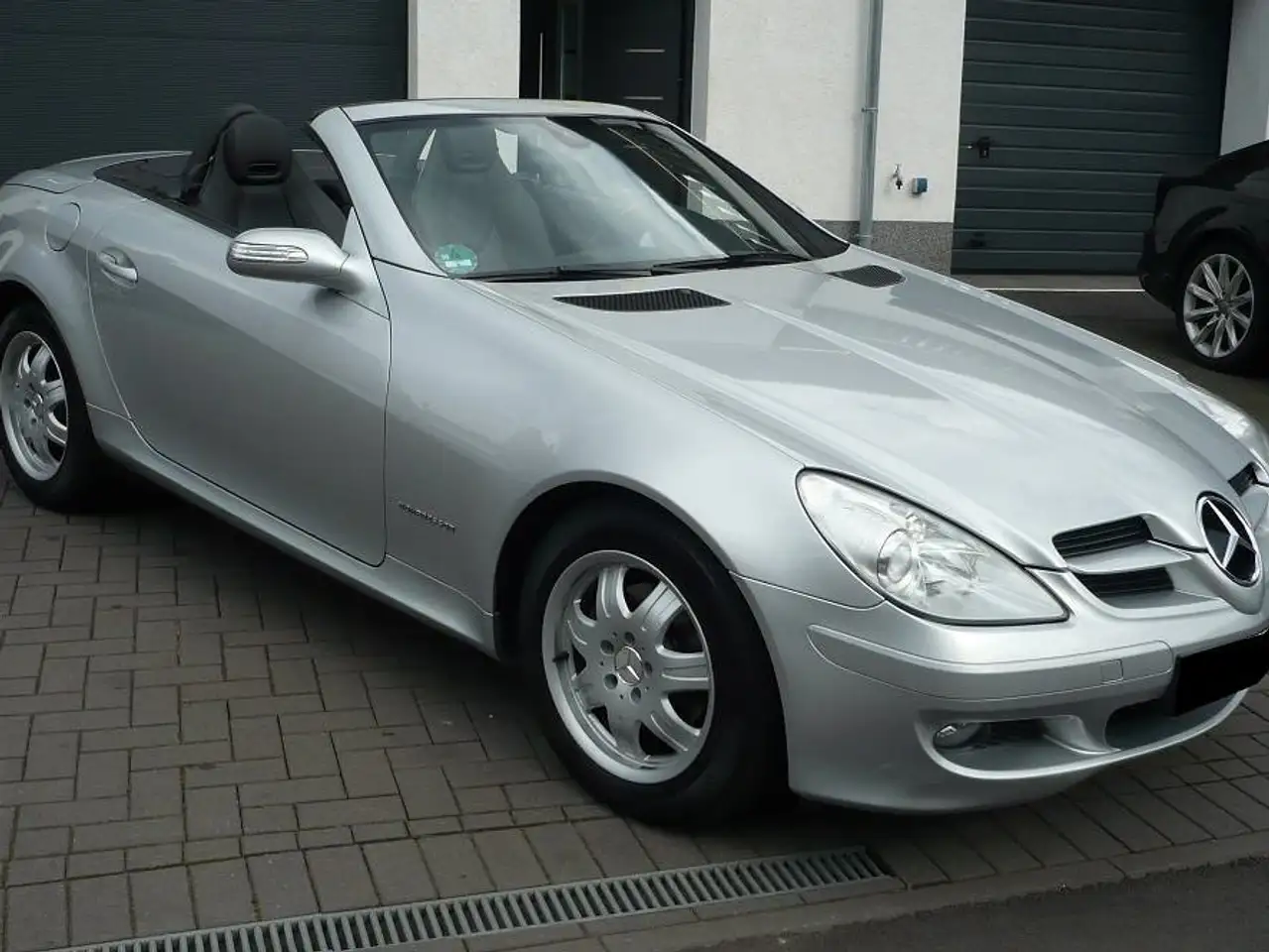 Mercedes-Benz SLK 200