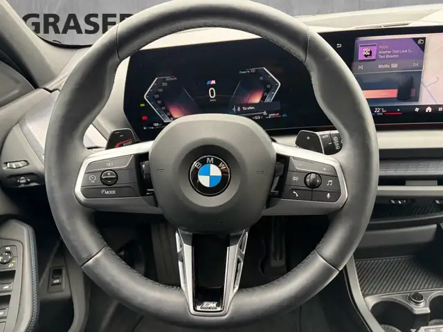 BMW M view 11