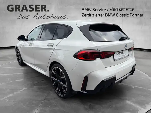 BMW M view 4