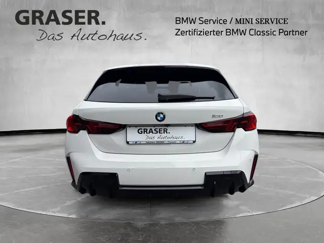 BMW M view 6
