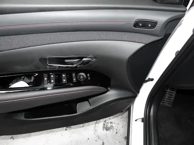 Hyundai Tucson view 12