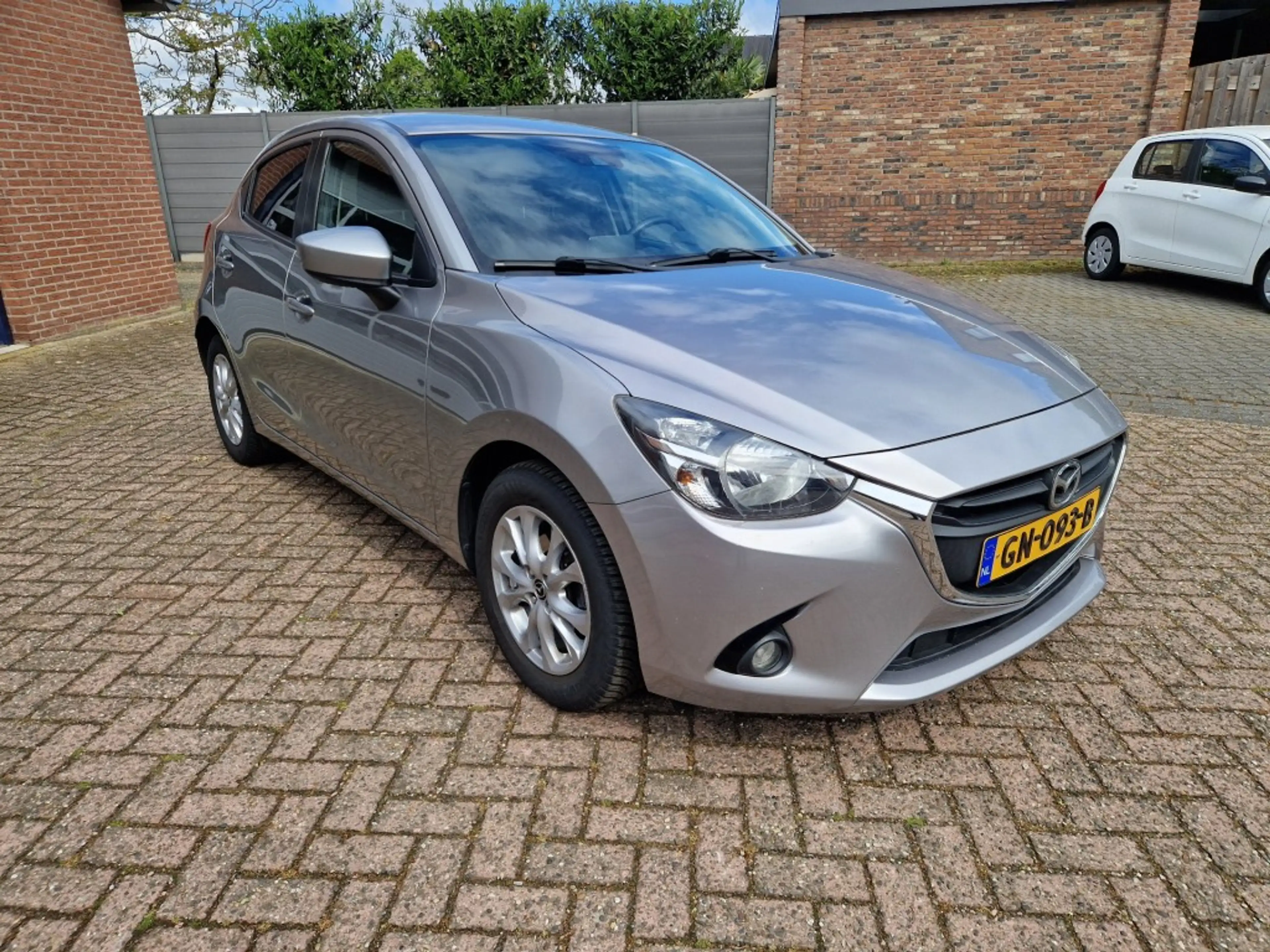 Mazda 2 1.5 Skyactiv-G TS NL-auto 5-Drs Airco Cruise LMV — photo 2