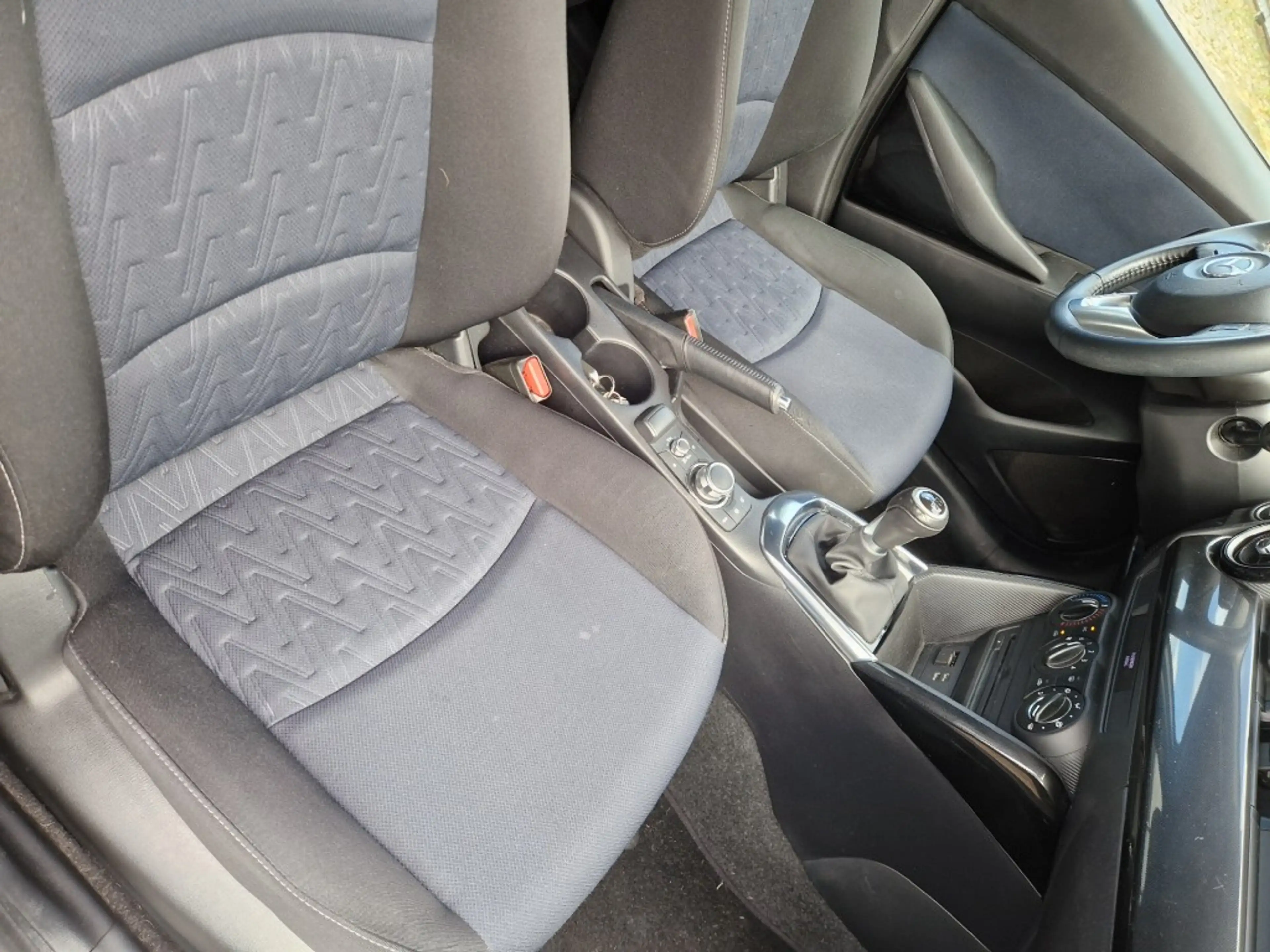 Mazda 2 1.5 Skyactiv-G TS NL-auto 5-Drs Airco Cruise LMV — photo 13