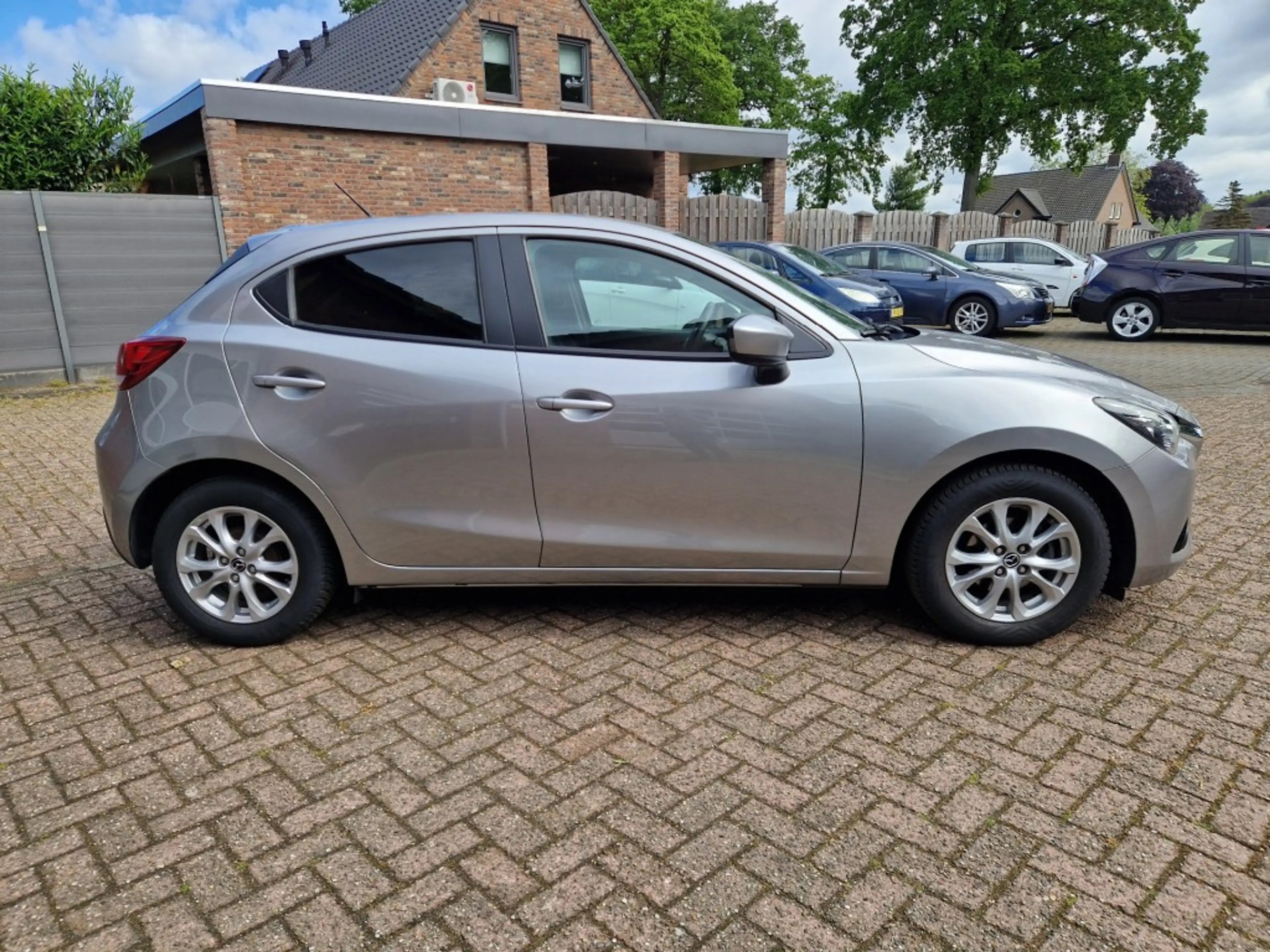Mazda 2 1.5 Skyactiv-G TS NL-auto 5-Drs Airco Cruise LMV — photo 3