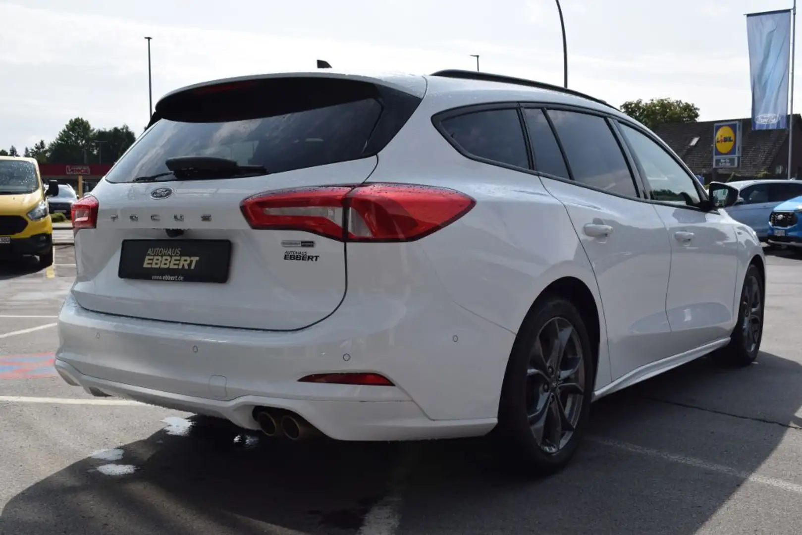 Ford Focus Turnier 1.0 EcoBoost Hybrid ST-Line Weiß - 2