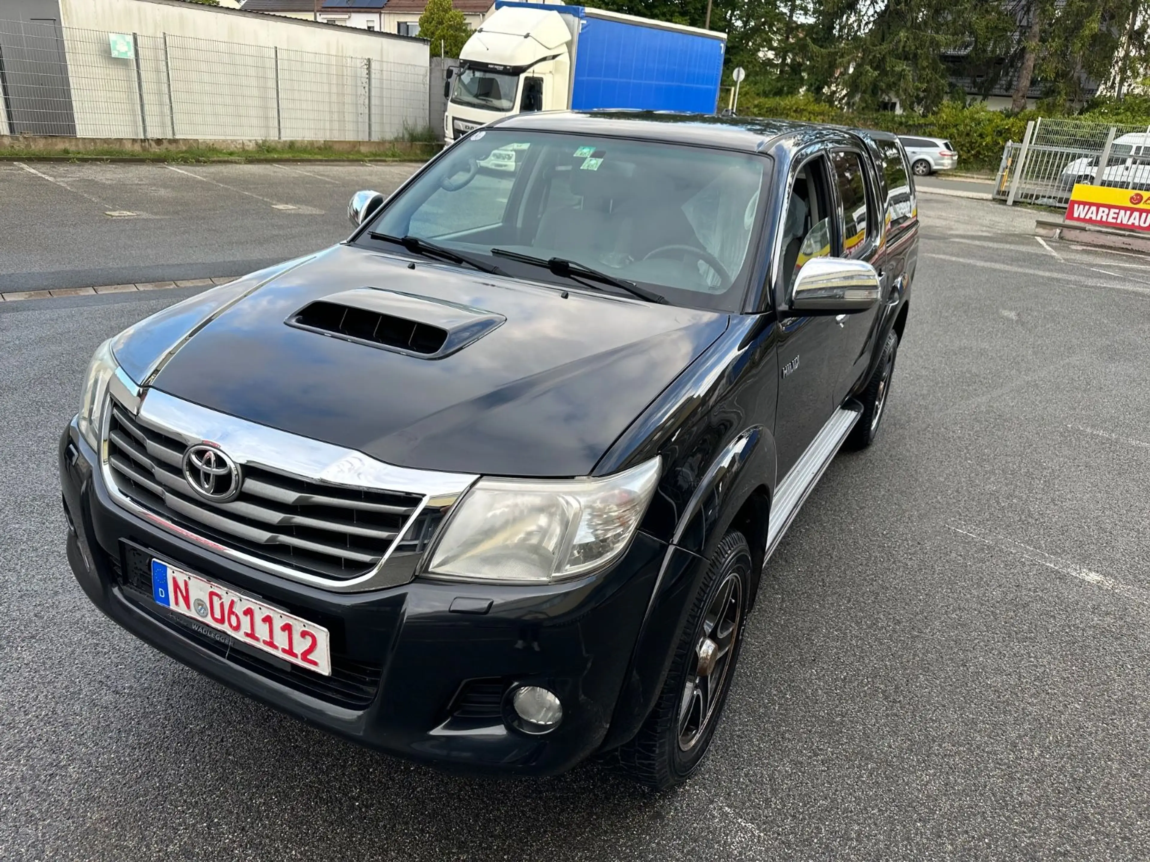 Toyota Hilux — photo 10