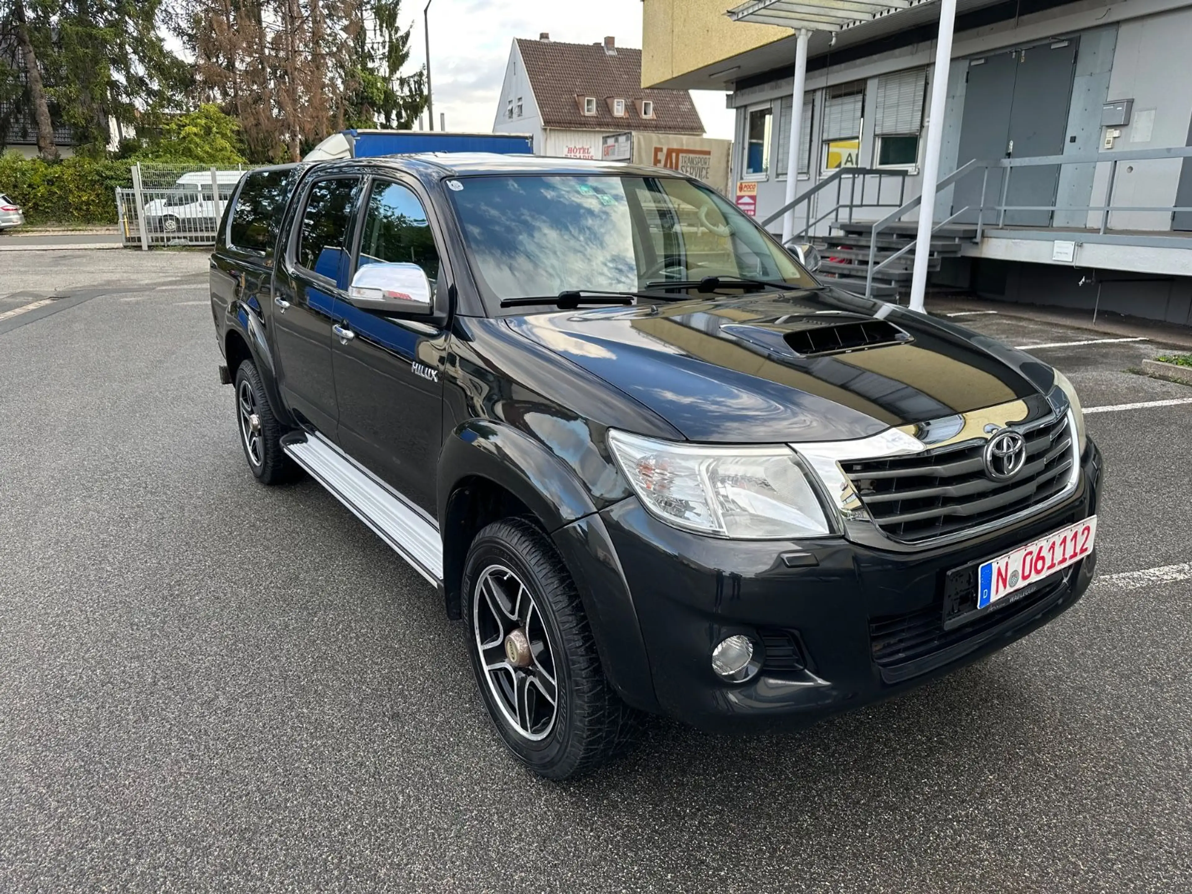 Toyota Hilux — photo 4