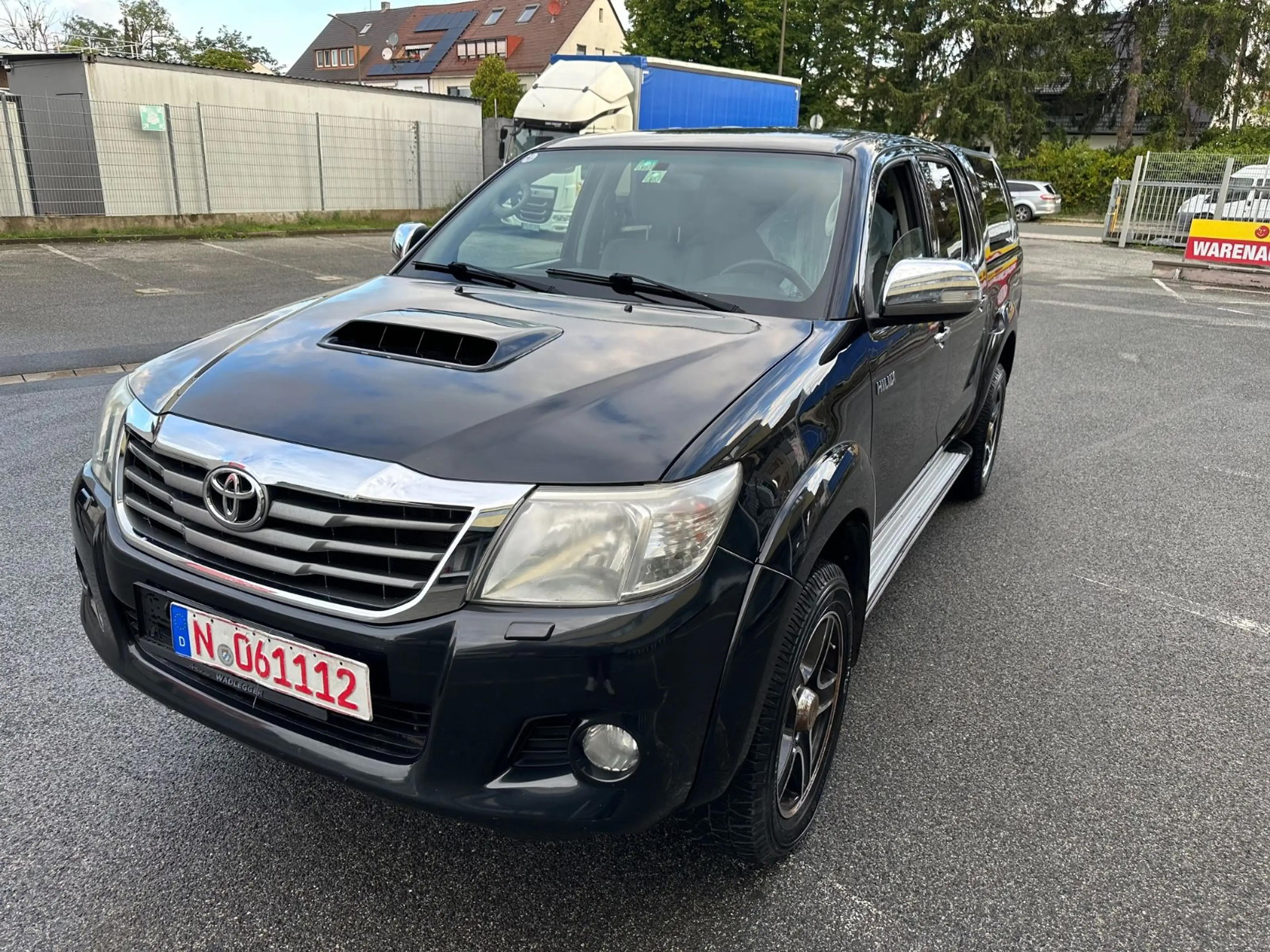 Toyota Hilux — photo 11