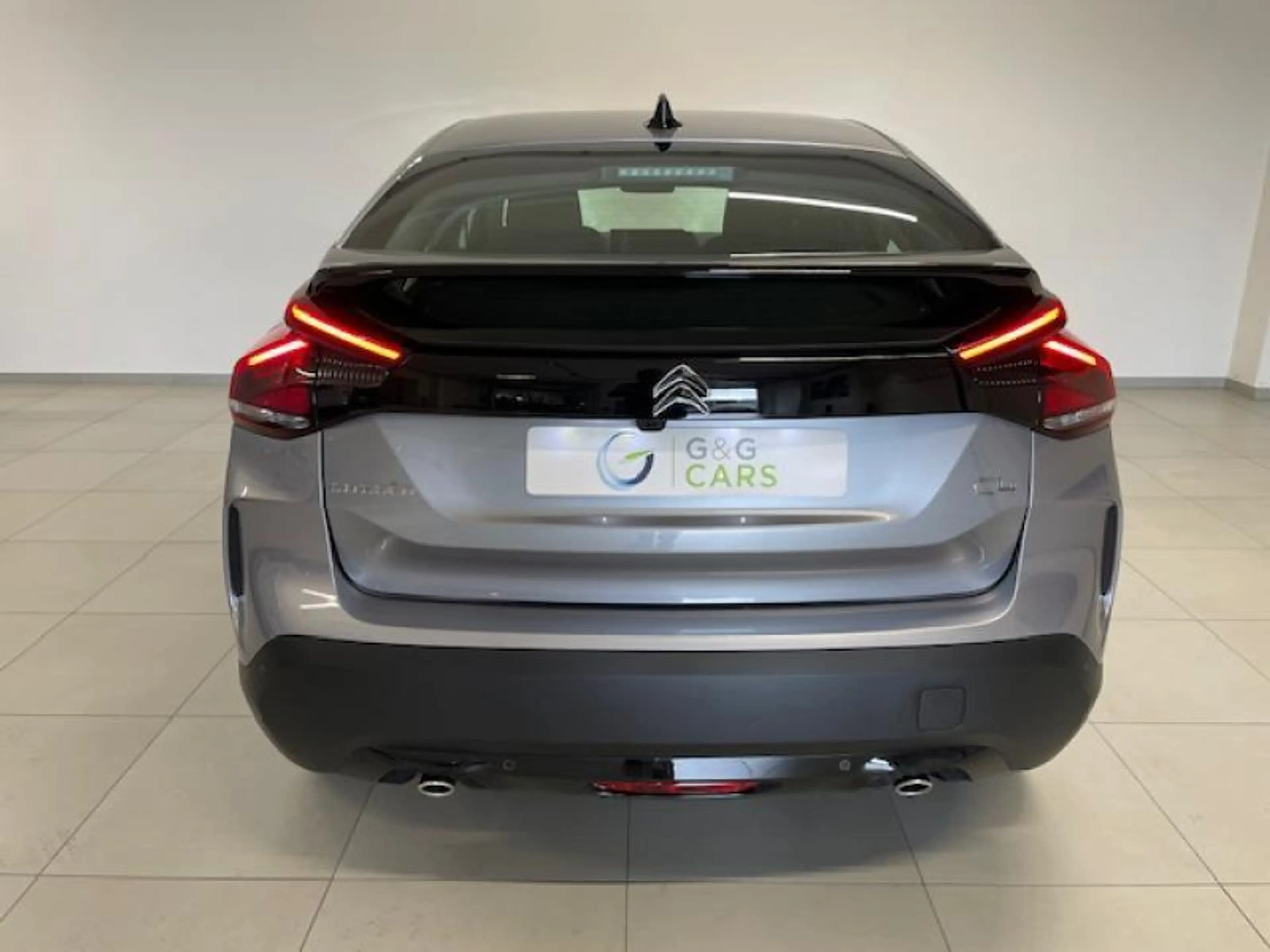 Citroen C4 PLUS — photo 8