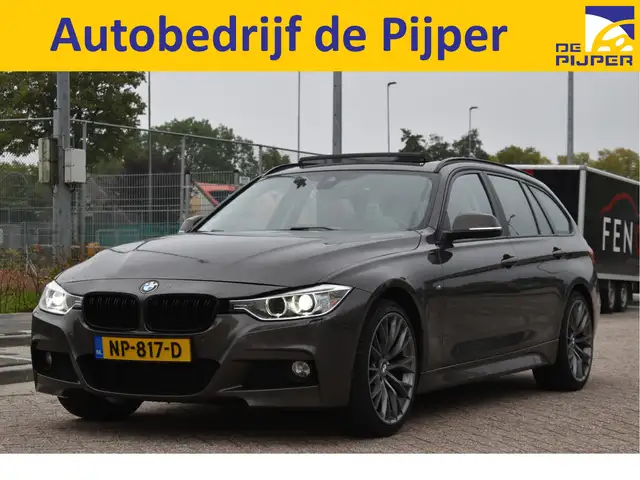 BMW 320 3-serie Touring 320i xDrive High Executive M 184 p
