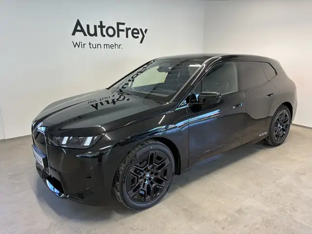 BMW iX xDrive45