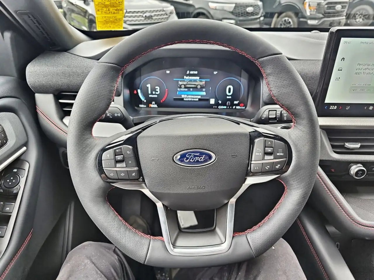Ford Explorer photo Ford Explorer