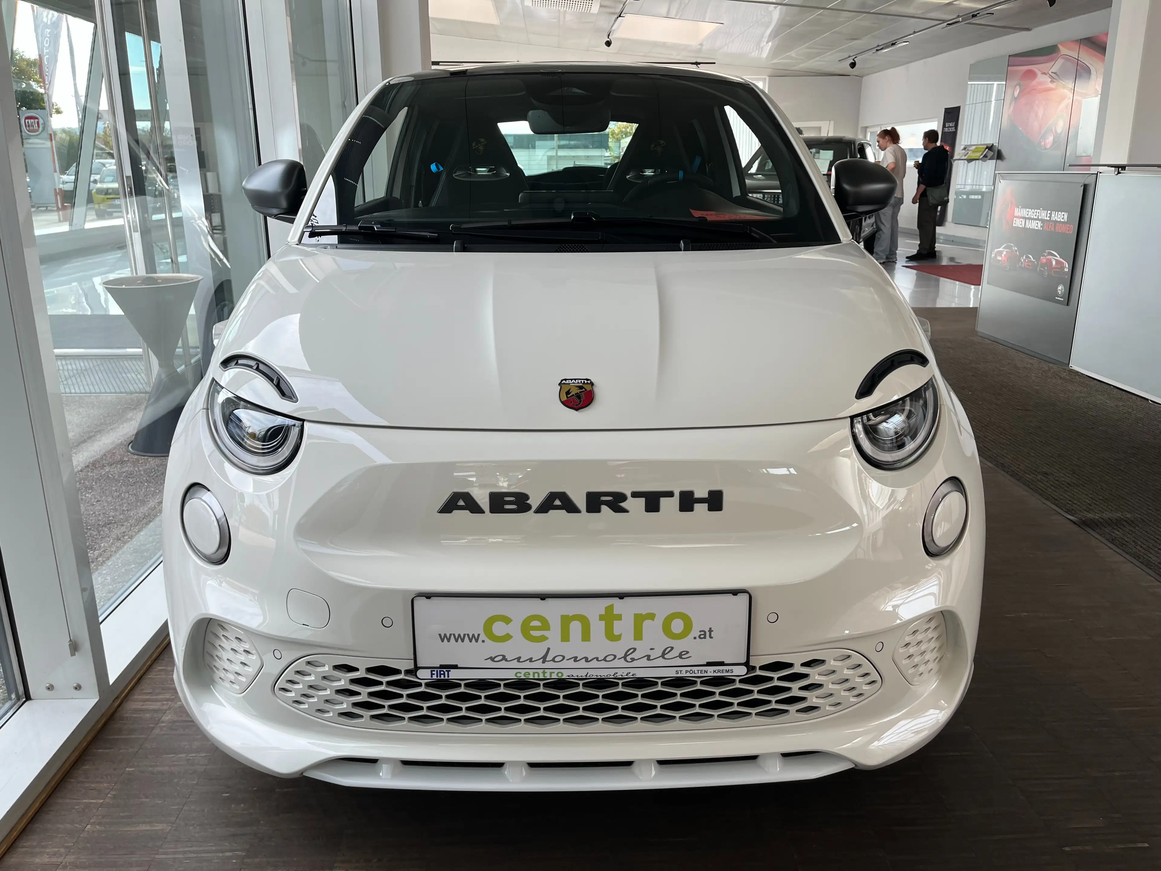 Abarth 500e Abarth 500e Turismo Turismo — photo 7