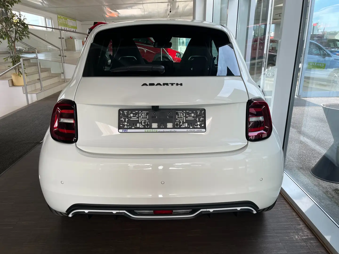 Abarth 500e Abarth 500e Turismo Turismo Weiß - 2