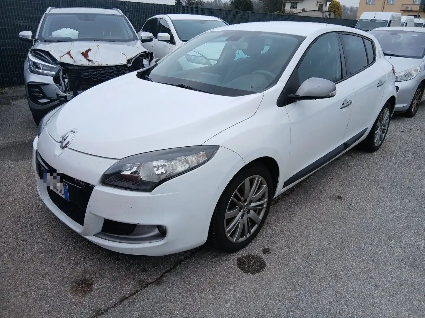 Renault Megane 1.5 dCi 110CV GT Line Weiß - 1