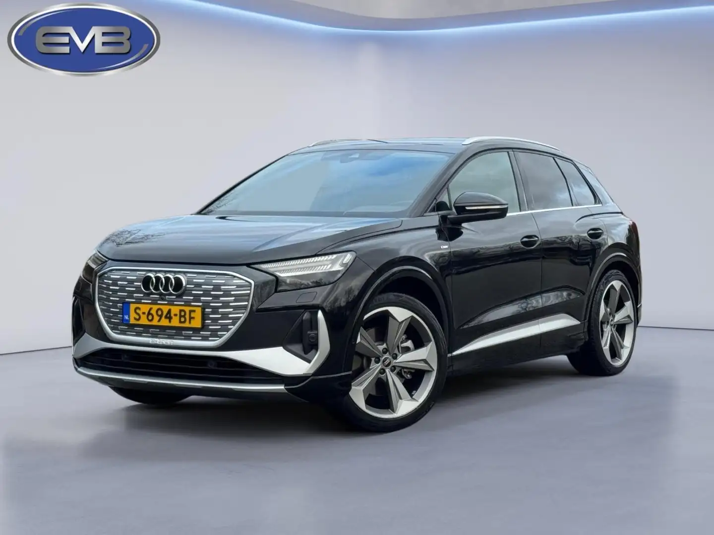 Audi Q4 e-tron 40 S 300 pk edition 77 kWh, SOH 92,5 %, 1 e eigena Schwarz - 1