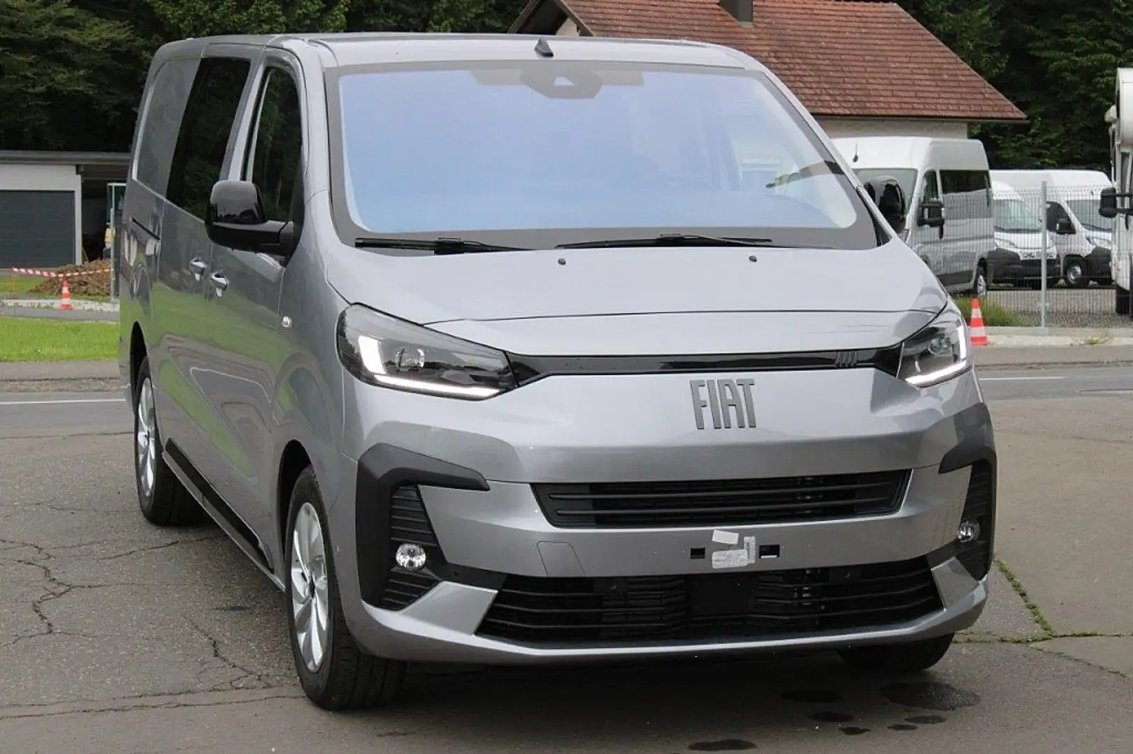 Fiat Scudo Scudo Doka L3H1 2.0 180 Automatik Mega Voll LED... Silber - 2