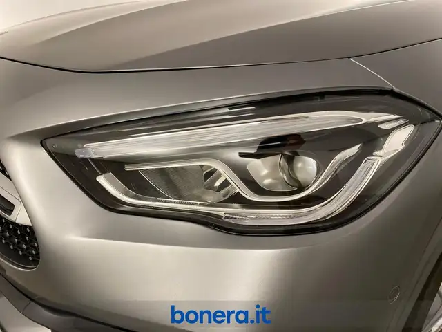Mercedes-Benz Gla view 7