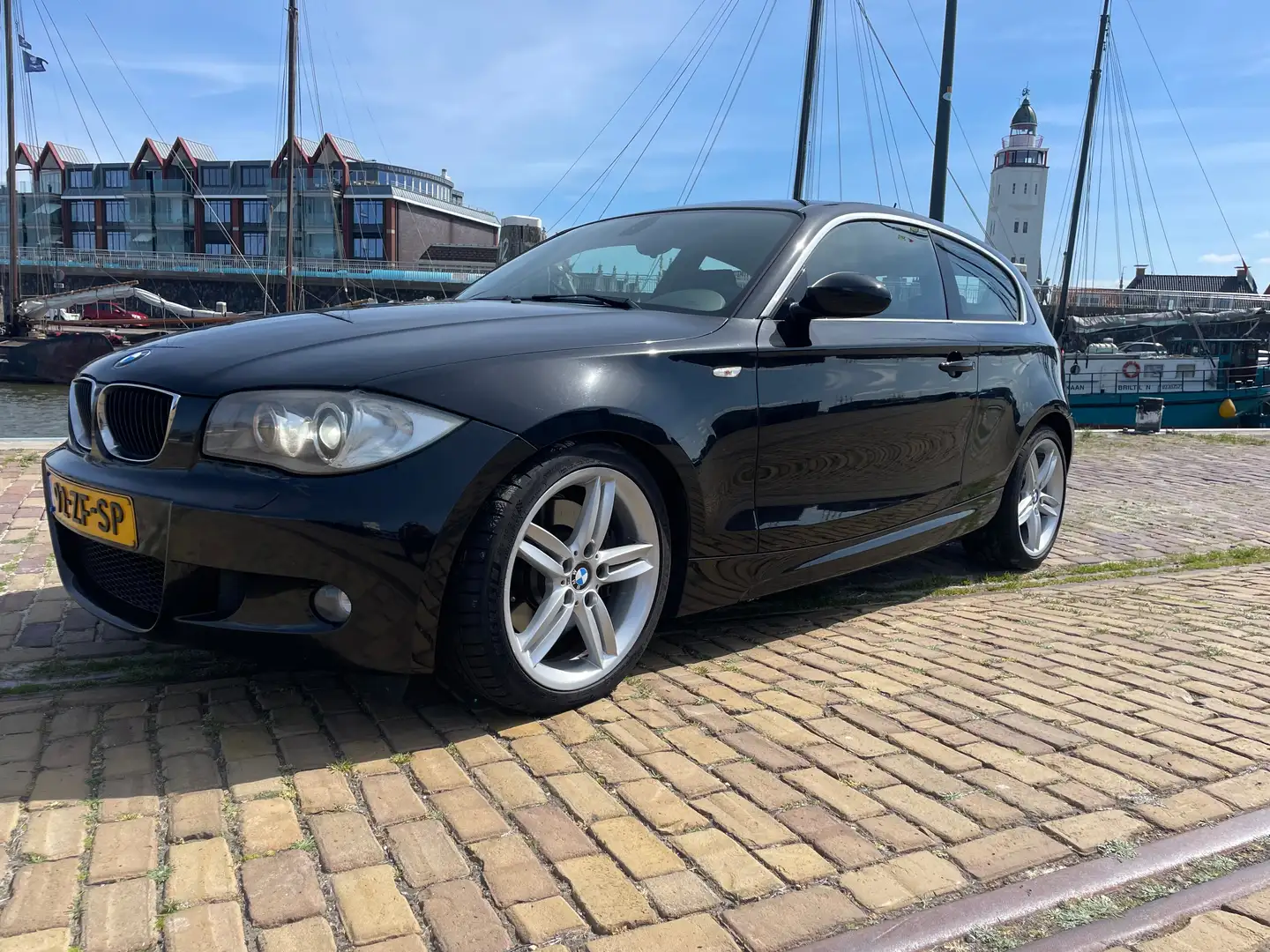 BMW 123 123 123d High Executive - 1