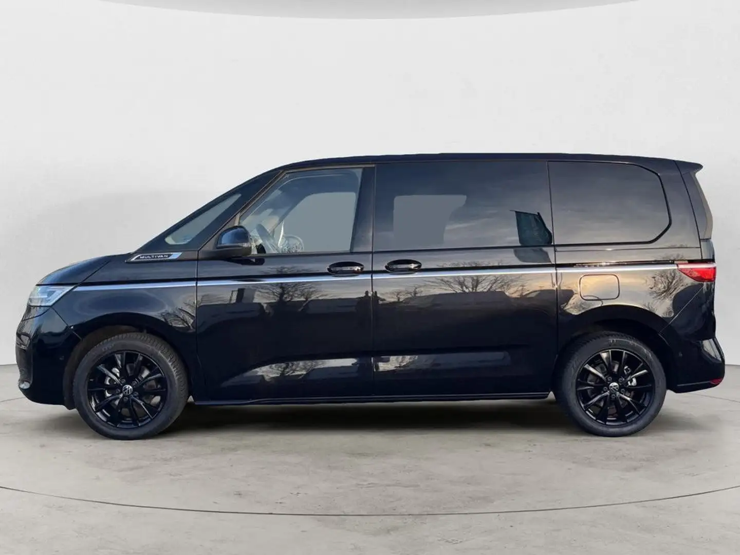 Volkswagen T7 Multivan Style KÜ 2.0TDI 110kW DSG Schwarz - 2