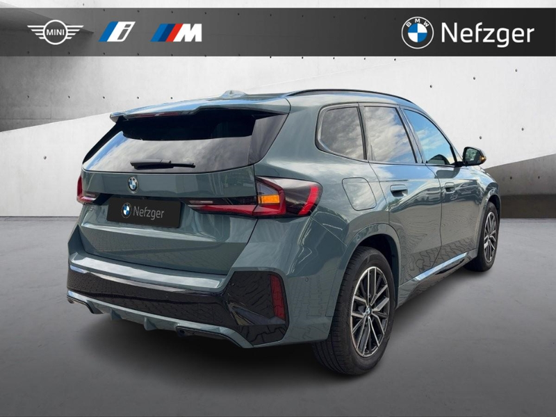 BMW X1 xDrive23i M Sport Park-Assistent HUD H&K PANO — photo 4