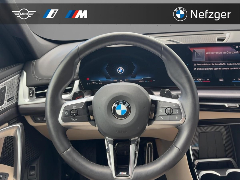 BMW X1 xDrive23i M Sport Park-Assistent HUD H&K PANO — photo 10