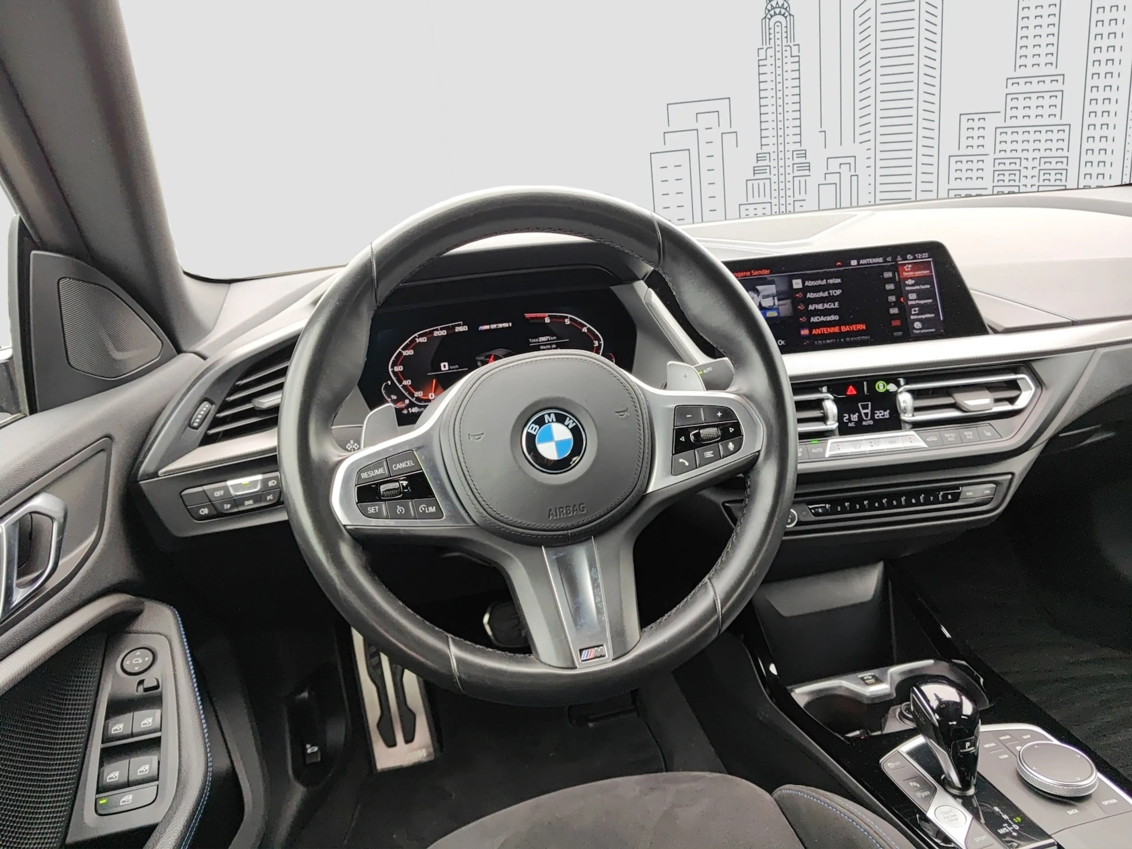 BMW 235 i xDrive M-Sport Live Cockpit — photo 10