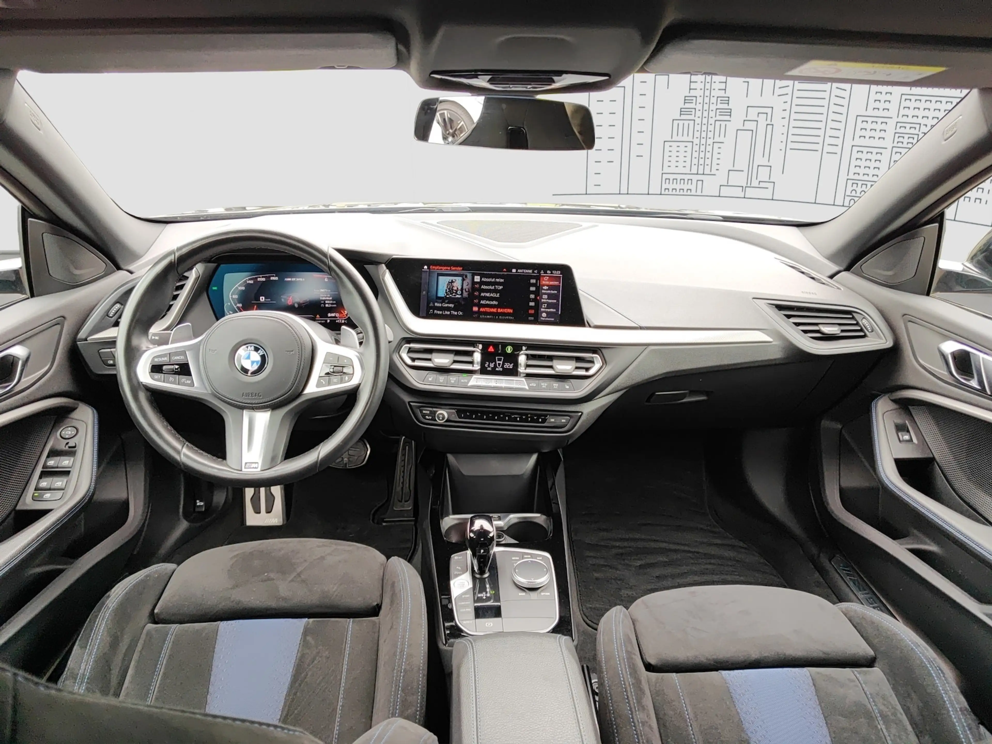 BMW 235 i xDrive M-Sport Live Cockpit — photo 11