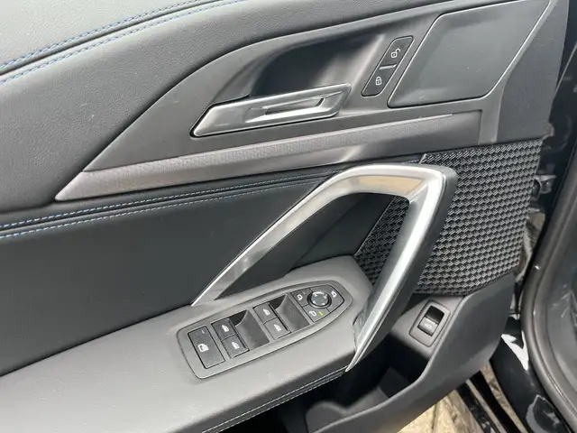 BMW X1 view 11