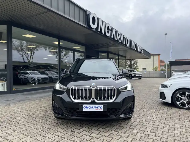 BMW X1 view 3