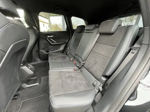 BMW X1 view 9
