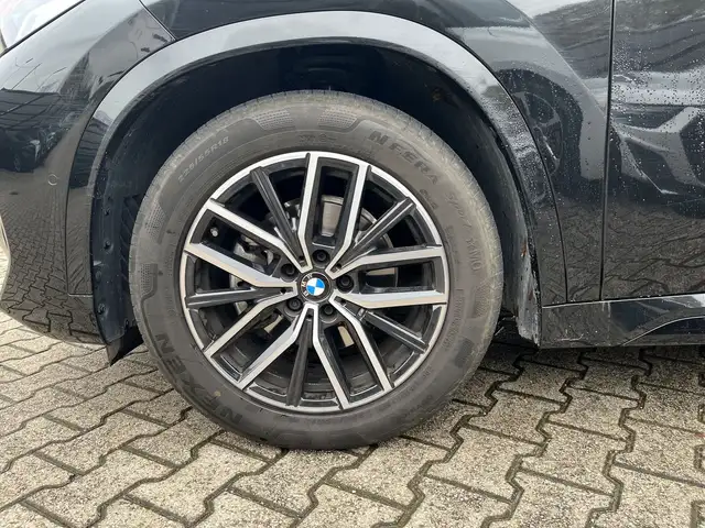 BMW X1 view 8