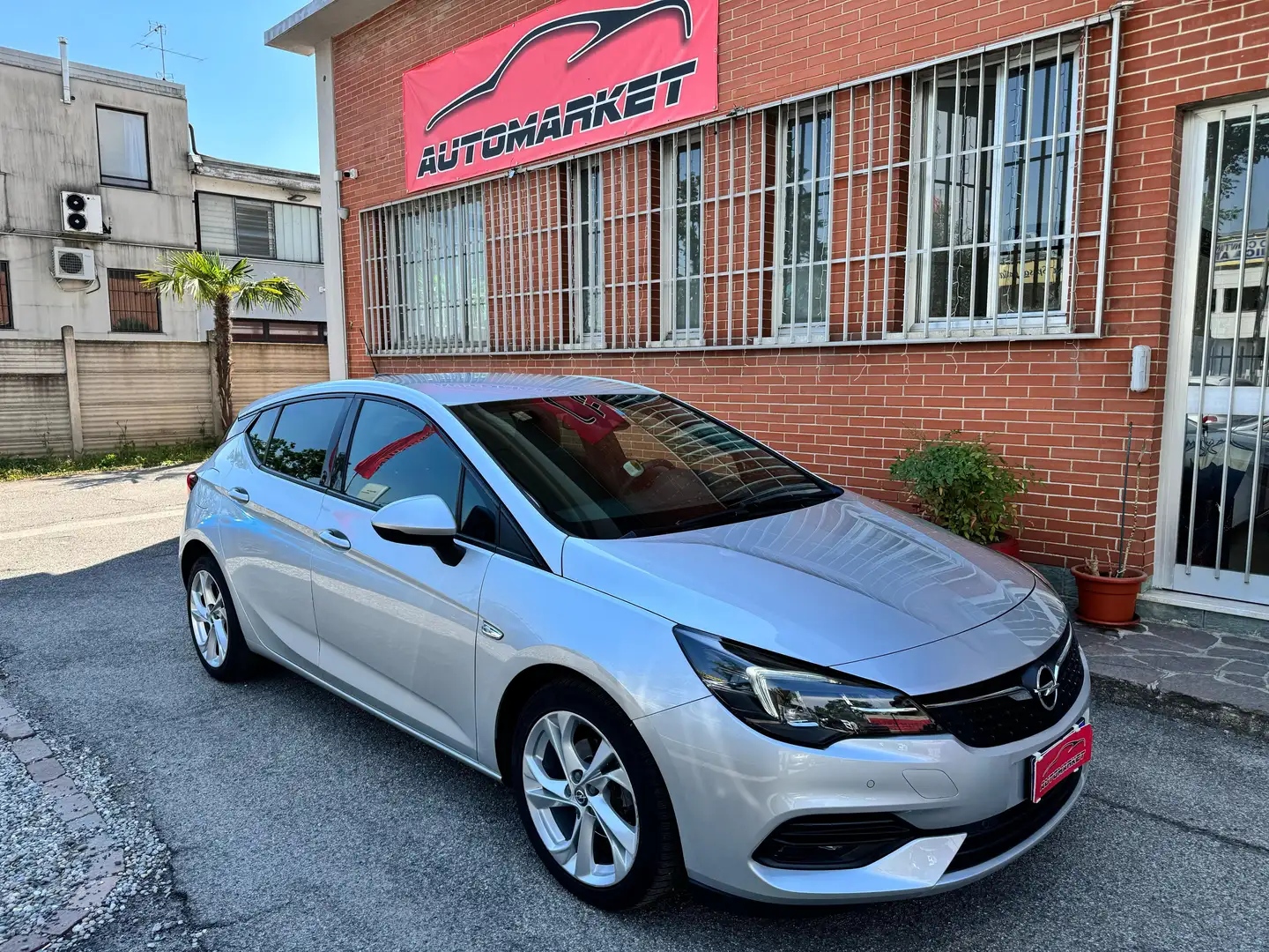 Opel Astra Astra 5p 1.2 t 131cv Grigio - 1