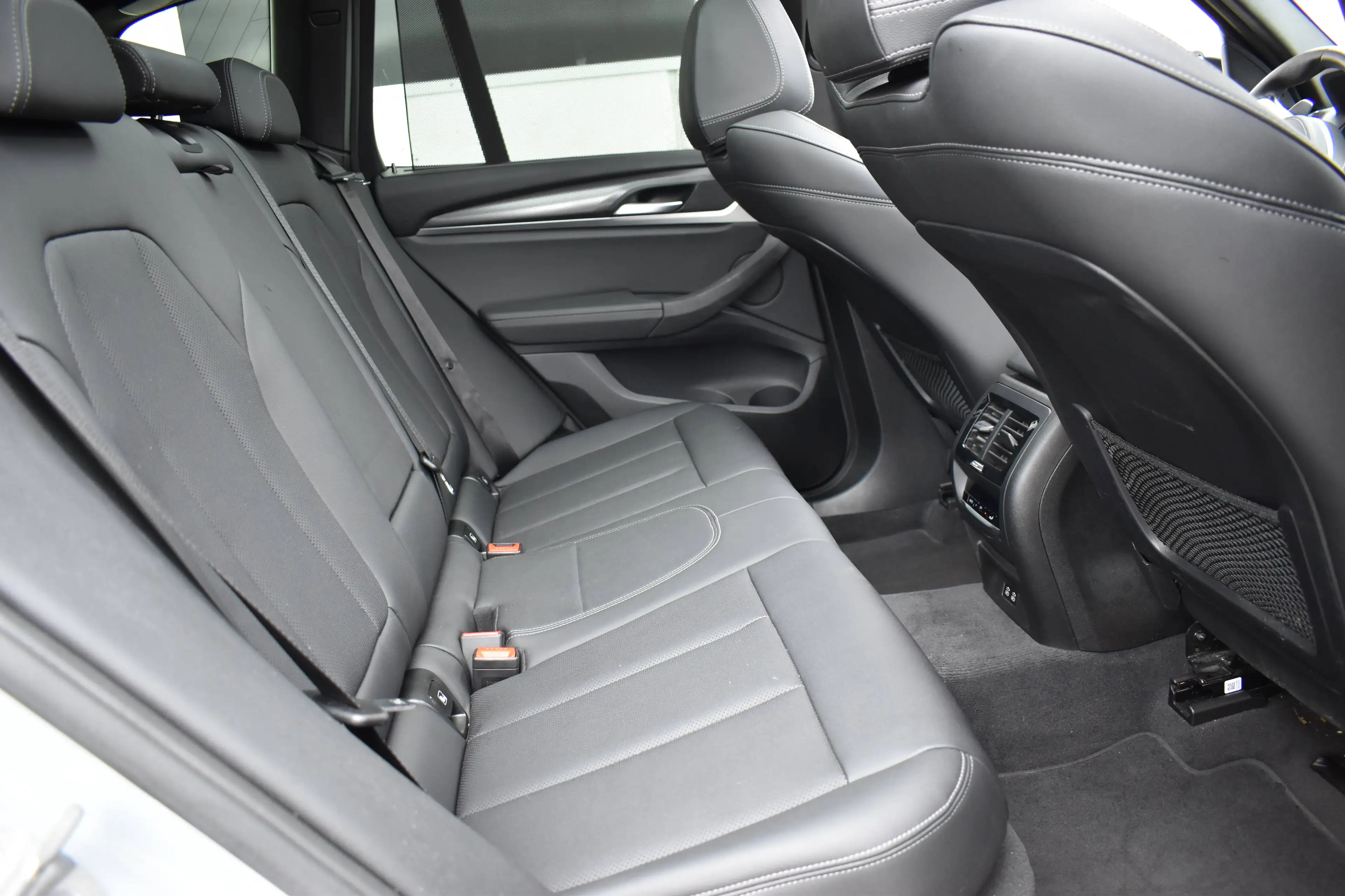 BMW X3 X3 sDrive18dA MHEV || M-sport || pano-dak || Camera — photo 6
