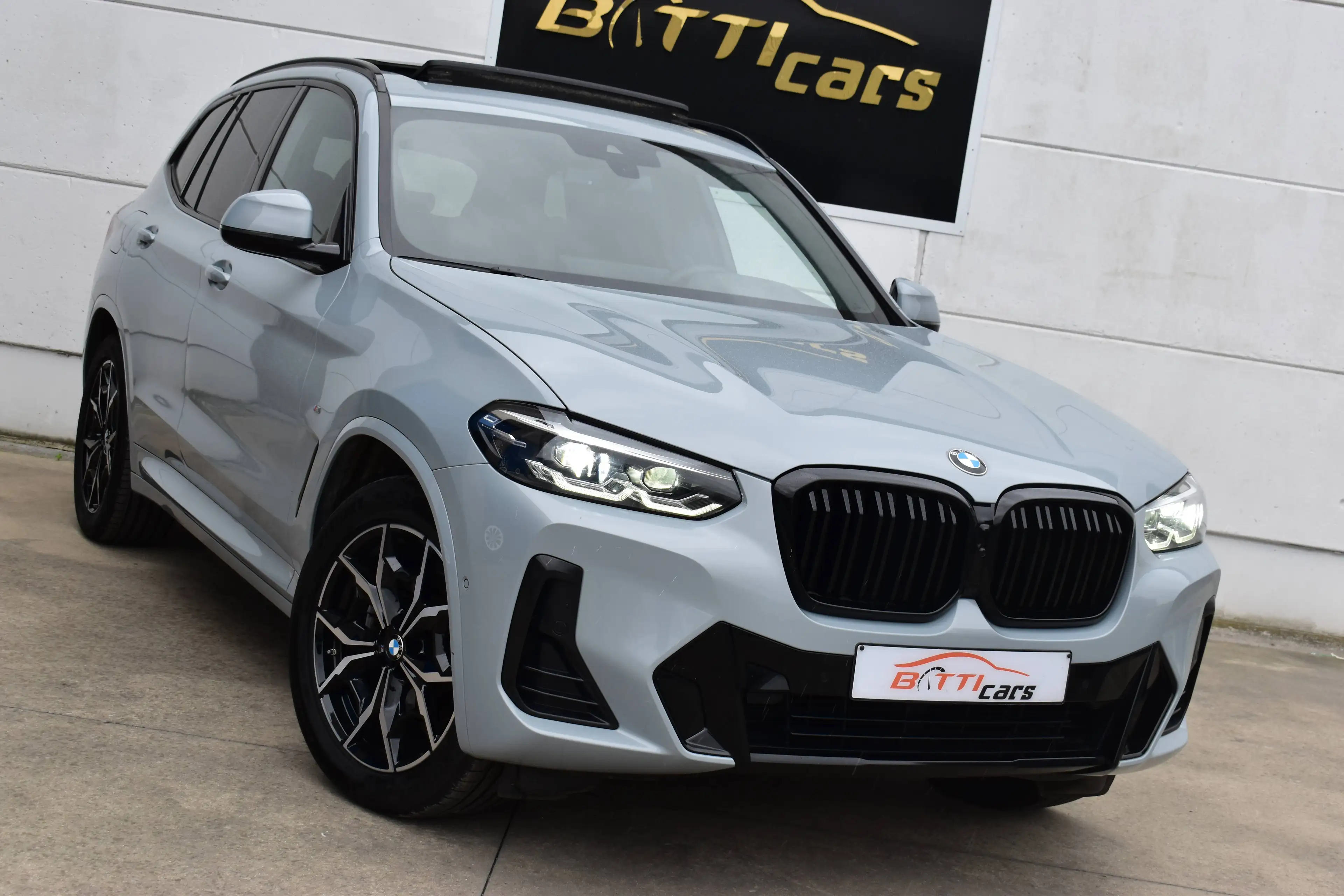 BMW X3 X3 sDrive18dA MHEV || M-sport || pano-dak || Camera — photo 3