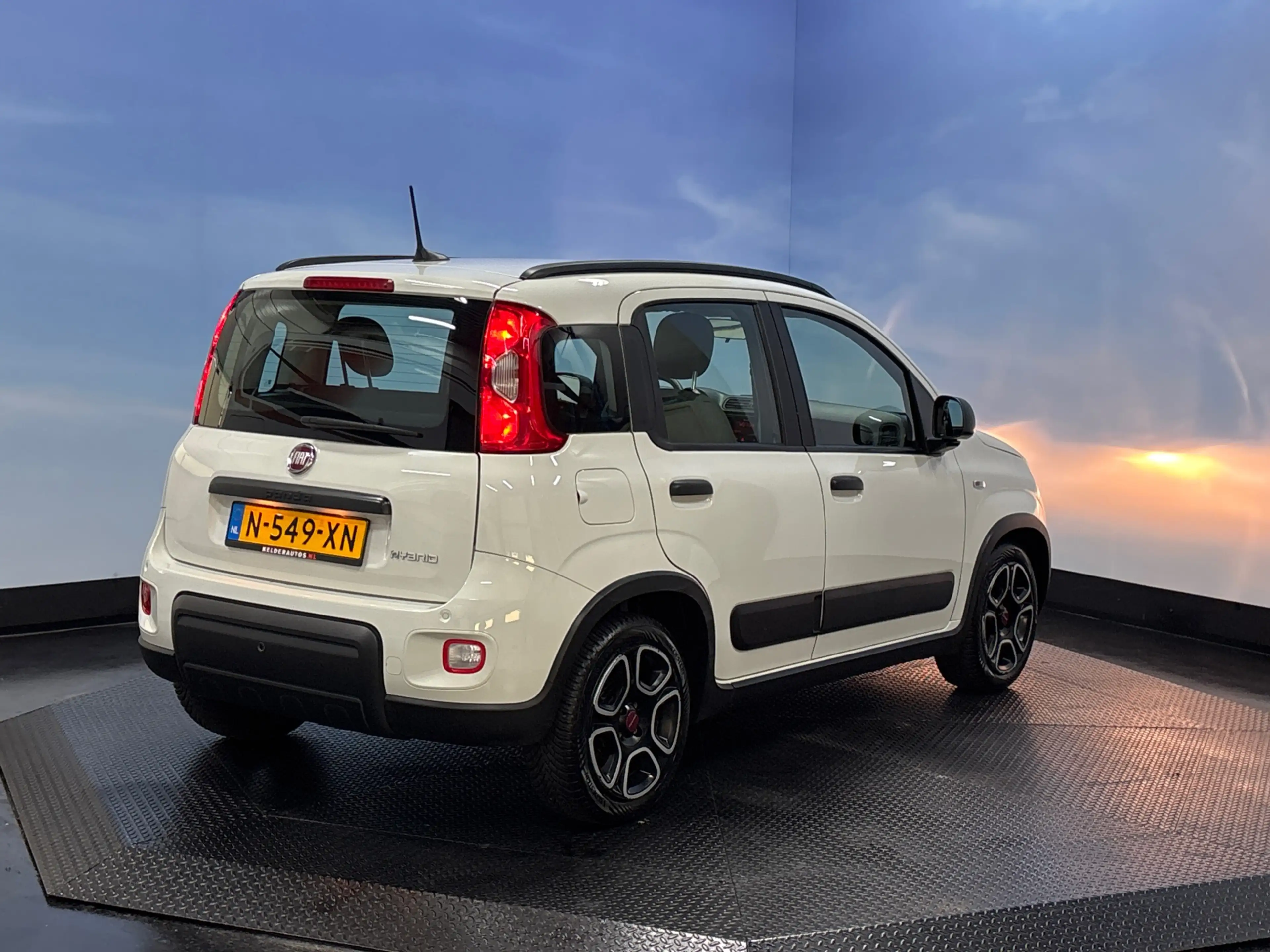 Fiat Panda 1.0 Hybrid City Life — photo 6