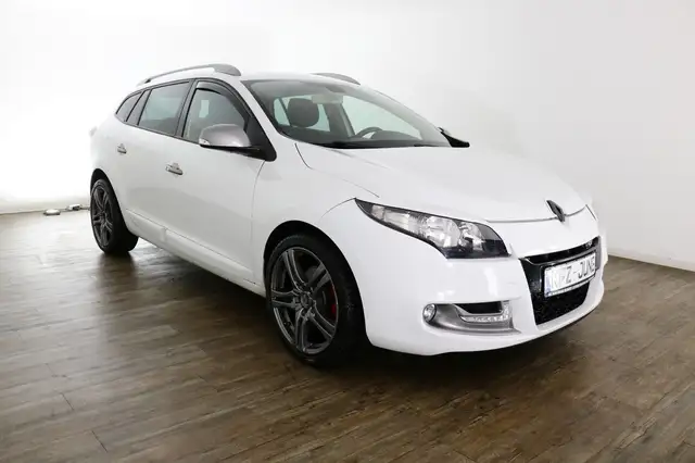 Renault Megane view 5