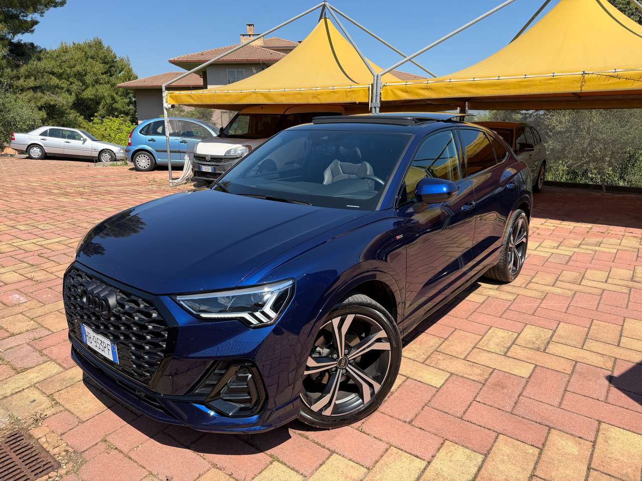 Audi Q3 Q3 Sportback 35 2.0 tdi S line edition+TETTO-20"-FULL LED-SONOS
