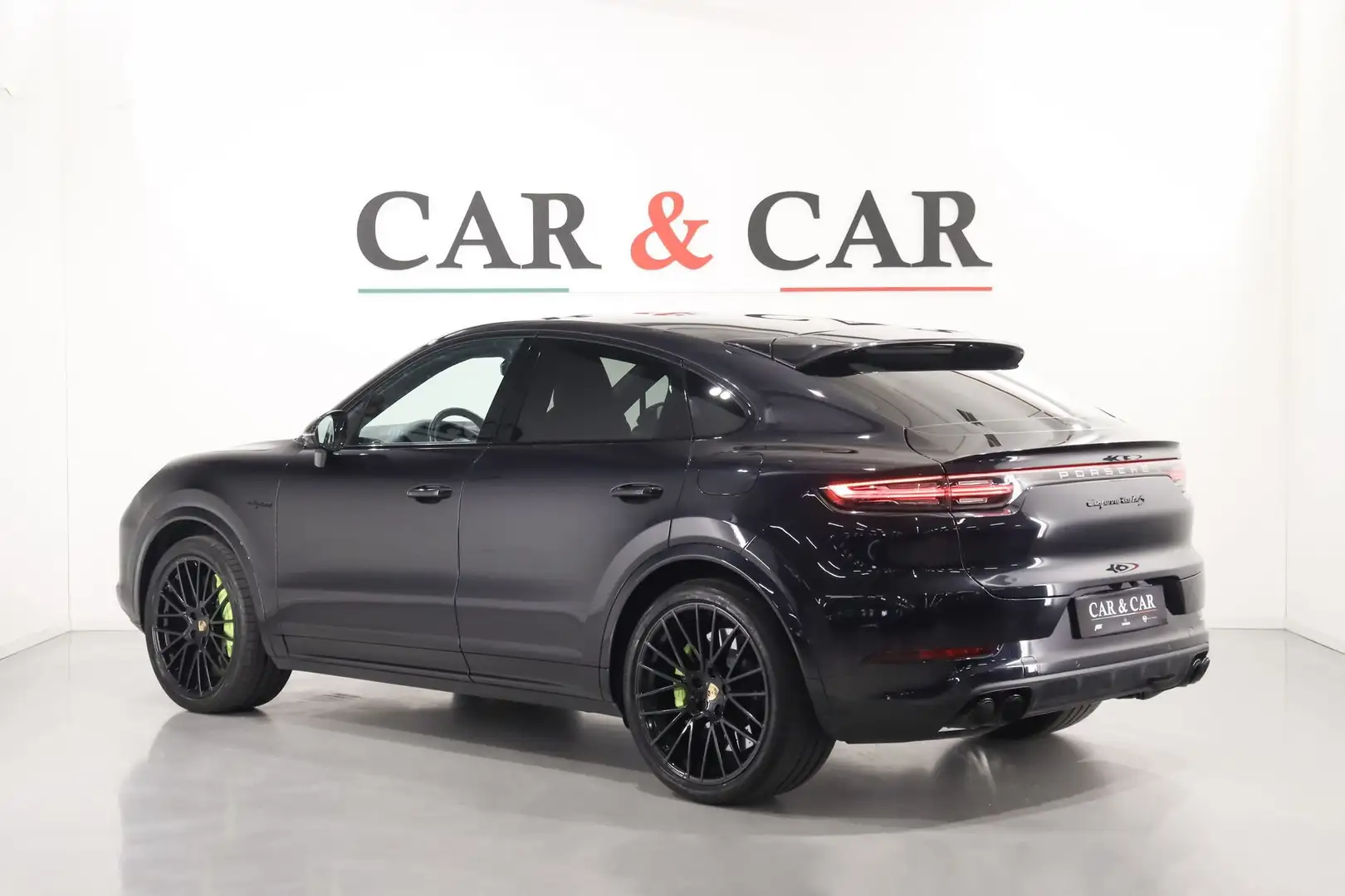 Porsche Cayenne 4.0 V8 Turbo S E-Hybrid Nero - 2