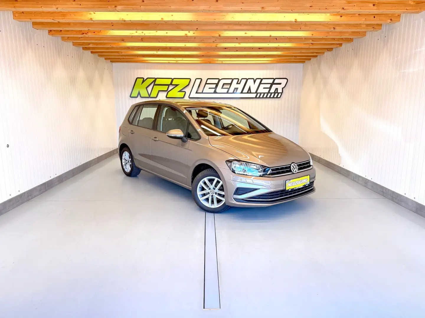 Volkswagen Golf Sportsvan Golf Sporstvan 1.0 TSI "SITZH*PDC*APP-CONNECT" Braun - 1