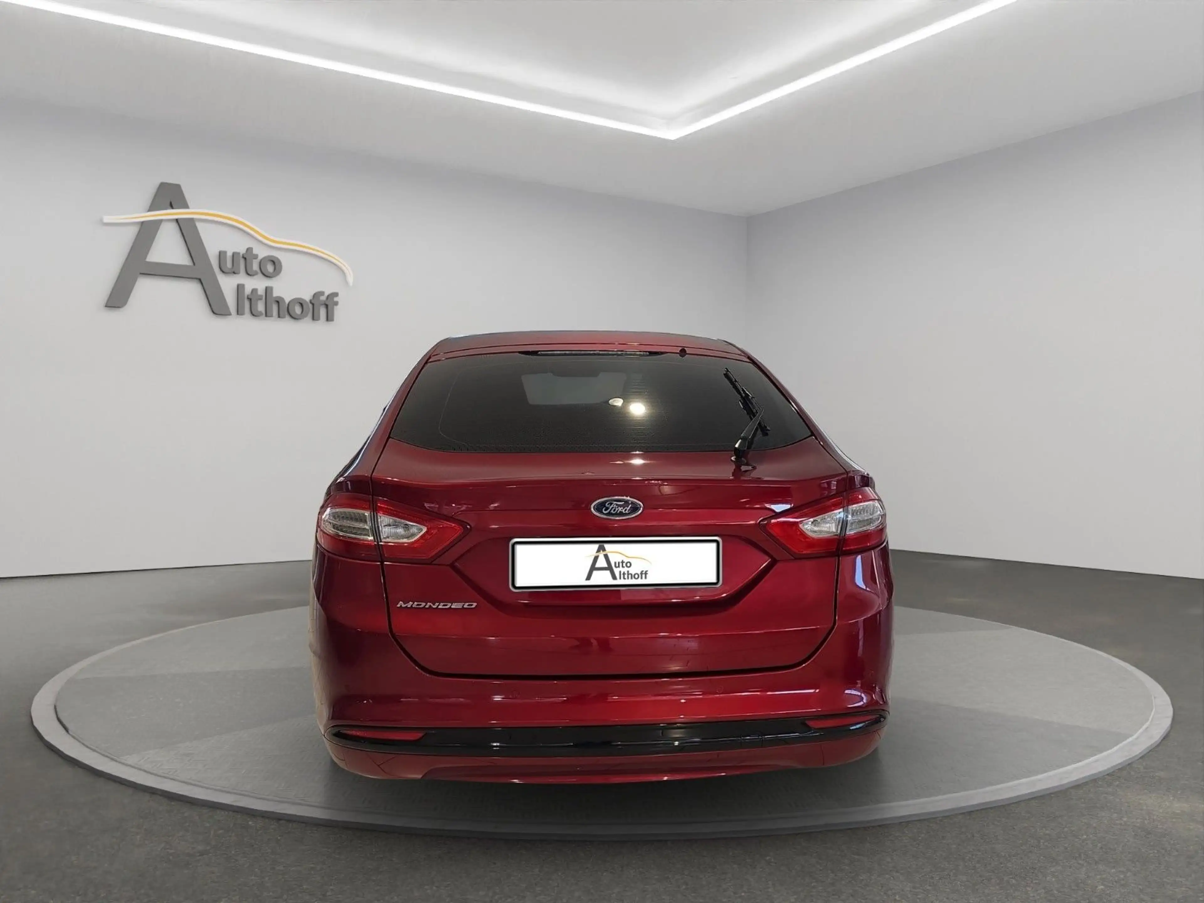 Ford Mondeo 1.5 TITAN PARK BT NAV KLIMA SPUR TEMP SHZ — photo 5