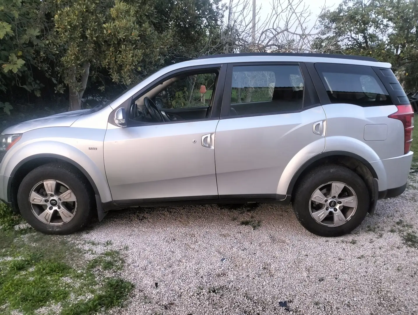 Mahindra XUV500 2.2 16v W8 awd 7p.ti N1 - 1