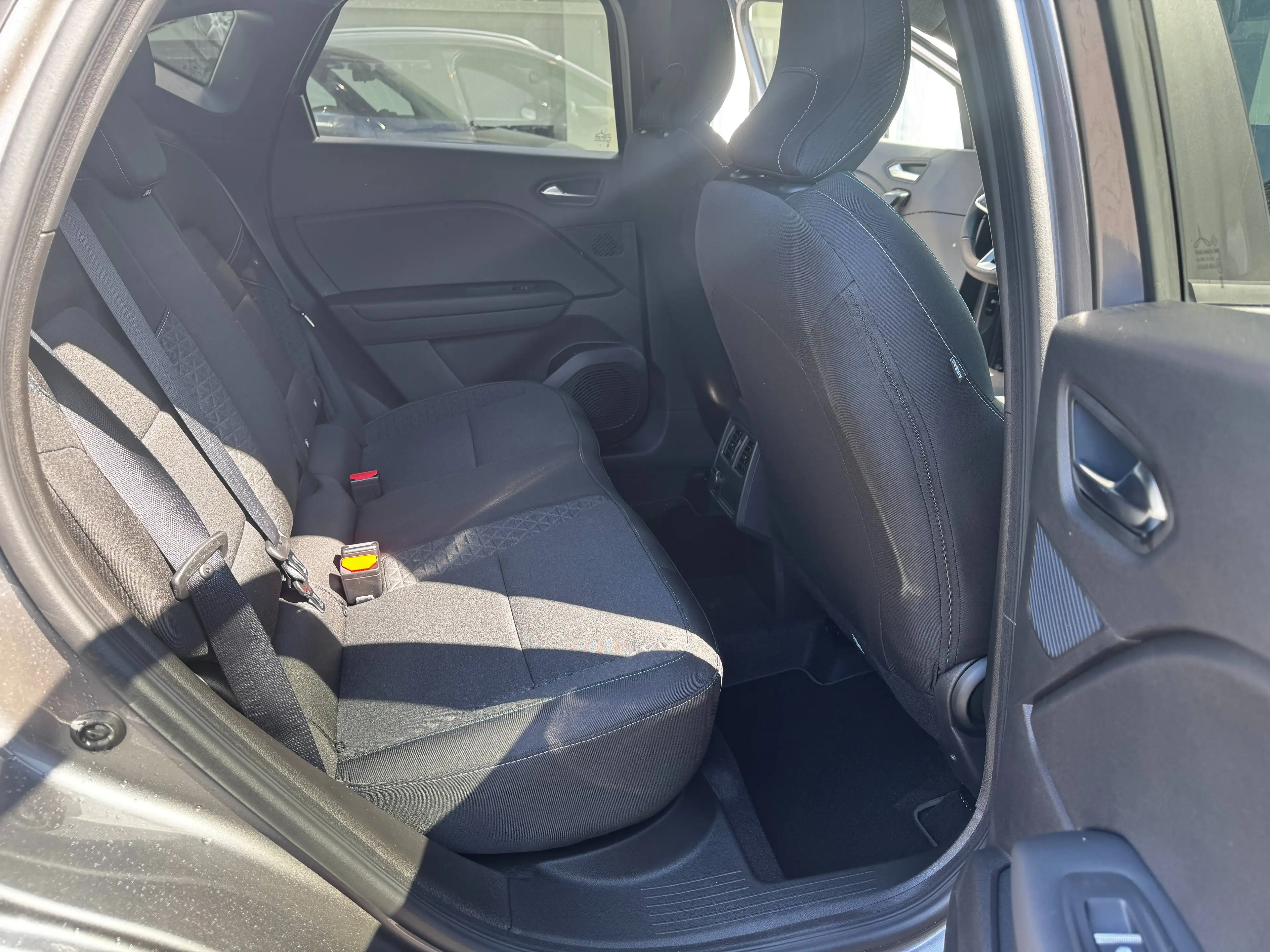 Mitsubishi ASX ASX 1.2 Di-T Intense Intense — photo 15
