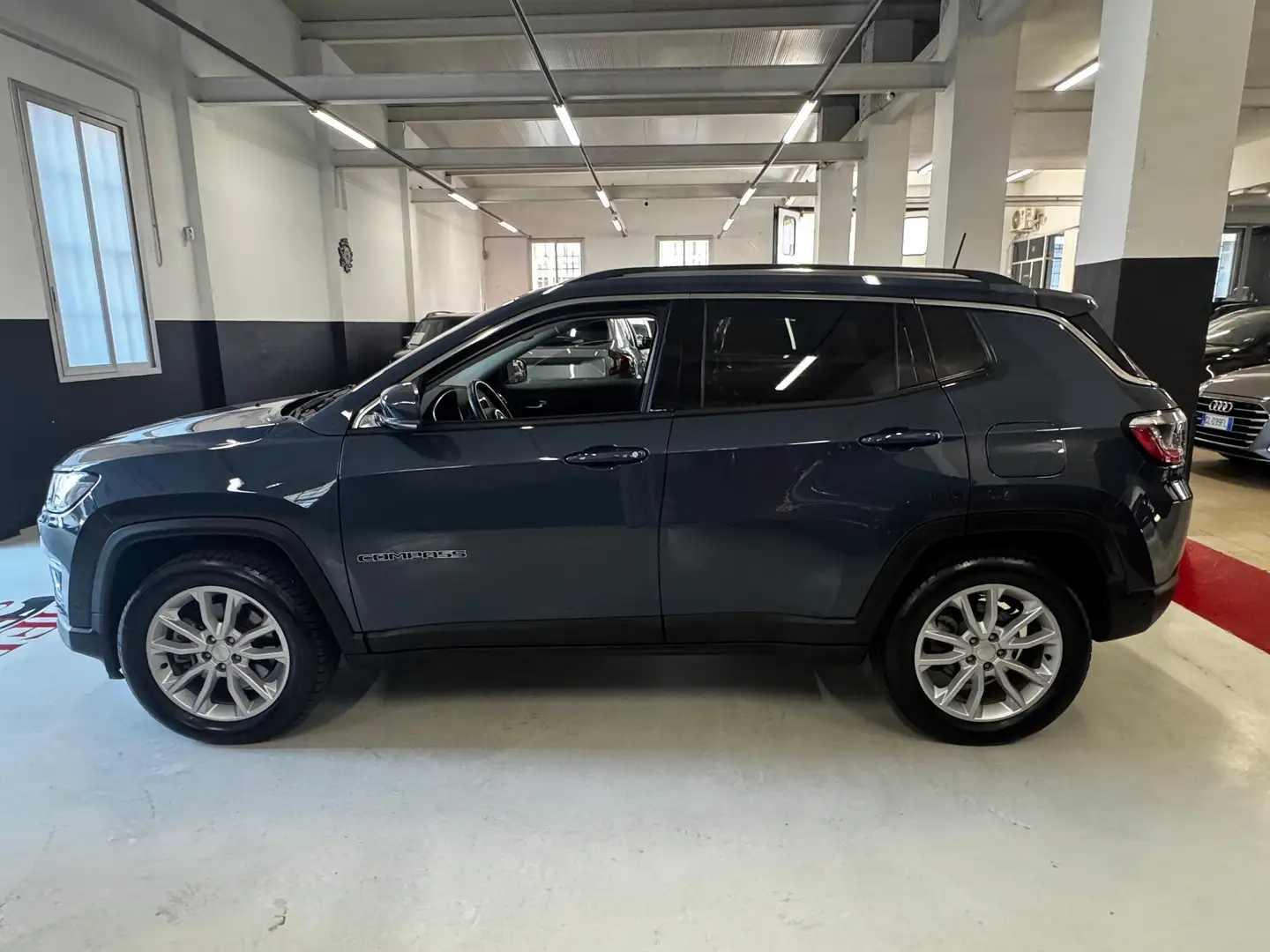 Jeep Compass Compass II 2017 1.3 turbo t4 phev Limited 4xe at6 Grigio - 2